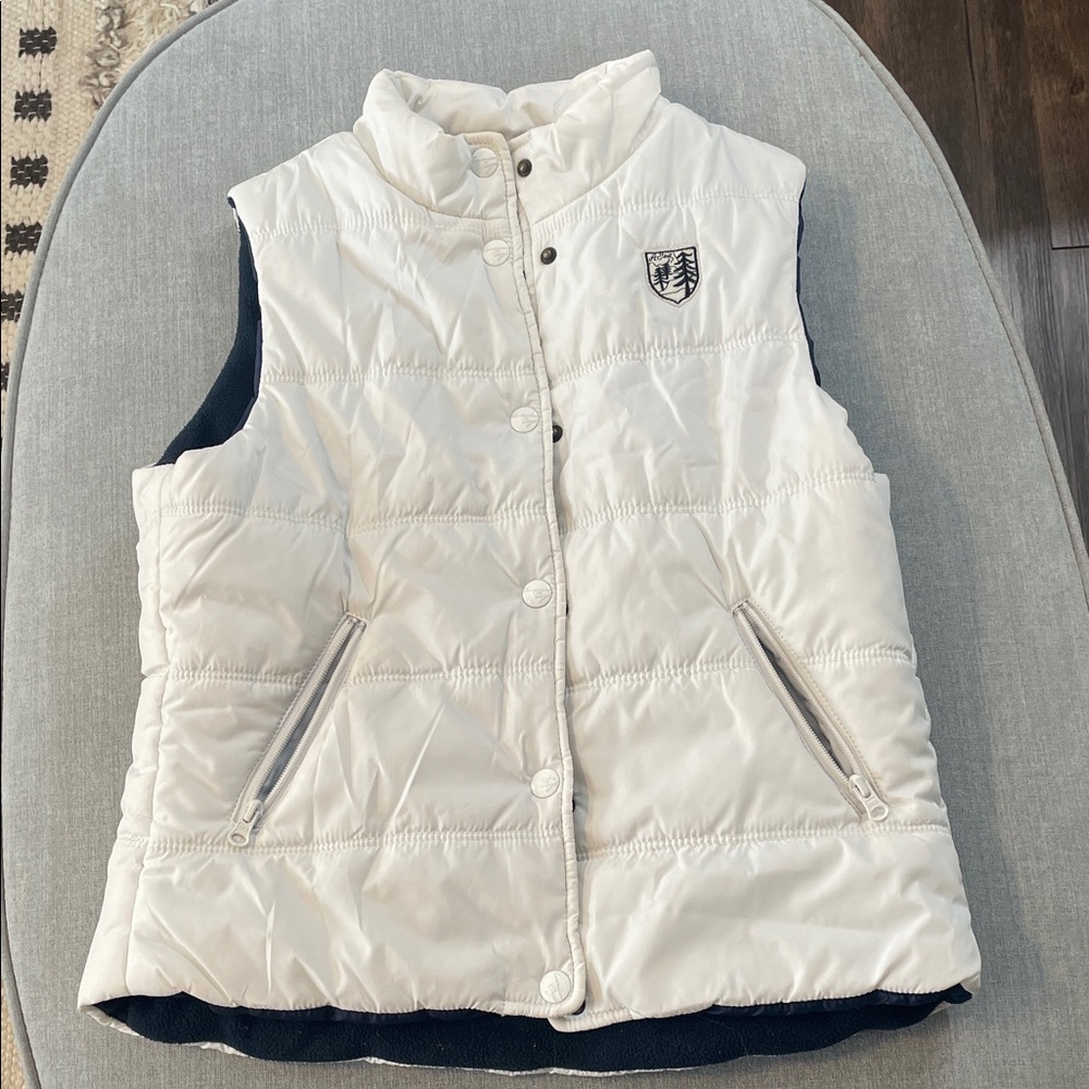 American Eagle Outfitters Off-White Puffer Vest